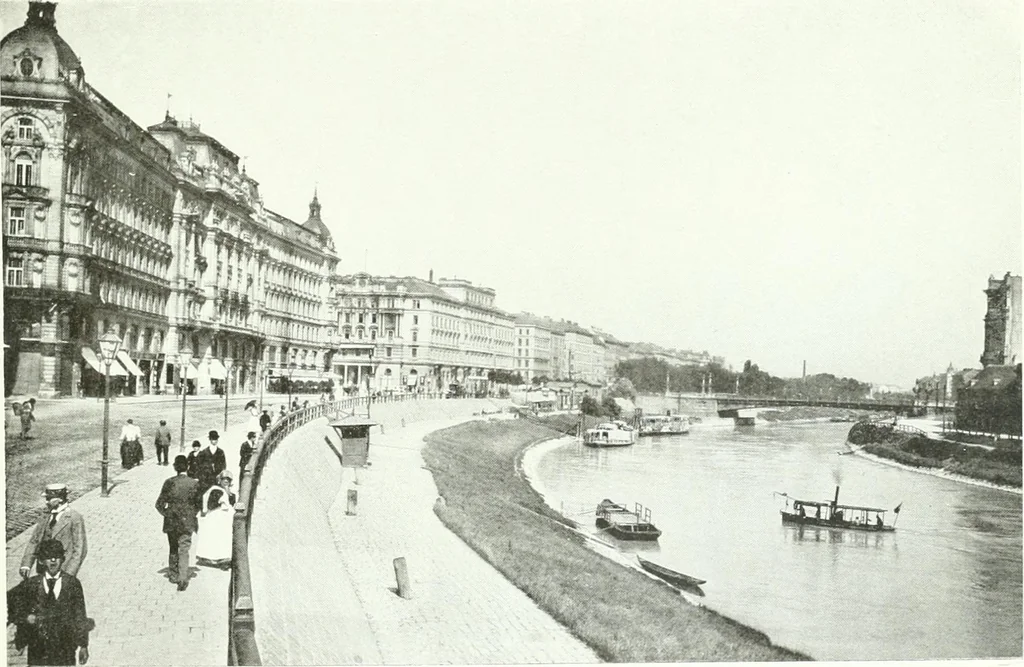 An illustration from Town planning, past, present and possible, 1911, leaf 256