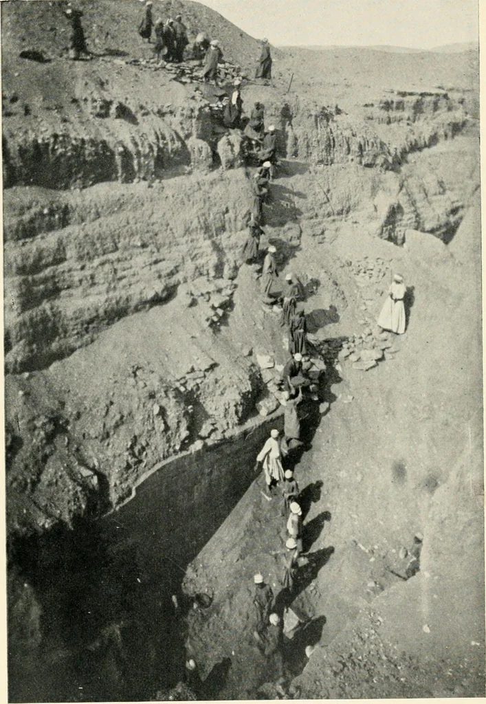 An illustration from The treasury of ancient Egypt; miscellaneous chapters on ancient Egyptian history and archæology, 1911, leaf 229
