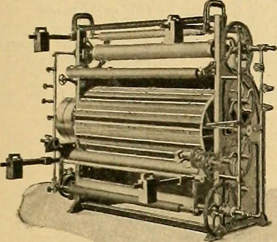 An illustration from A treatise, giving a thorough description of the properties and supply of the fibres, as well as the various processes required for converting wool, cotton, silk from fibre to finished goods, covering both woven and knit goods ... construction of the most modern improvements to preparatory machinery ... accessories relating to construction and equipment of modern textile manufacturing plants .., 1895, leaf 334