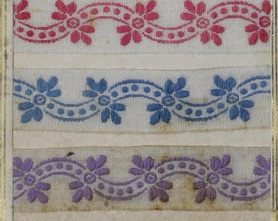 An illustration from [Trims and edgings, 1875, leaf 13