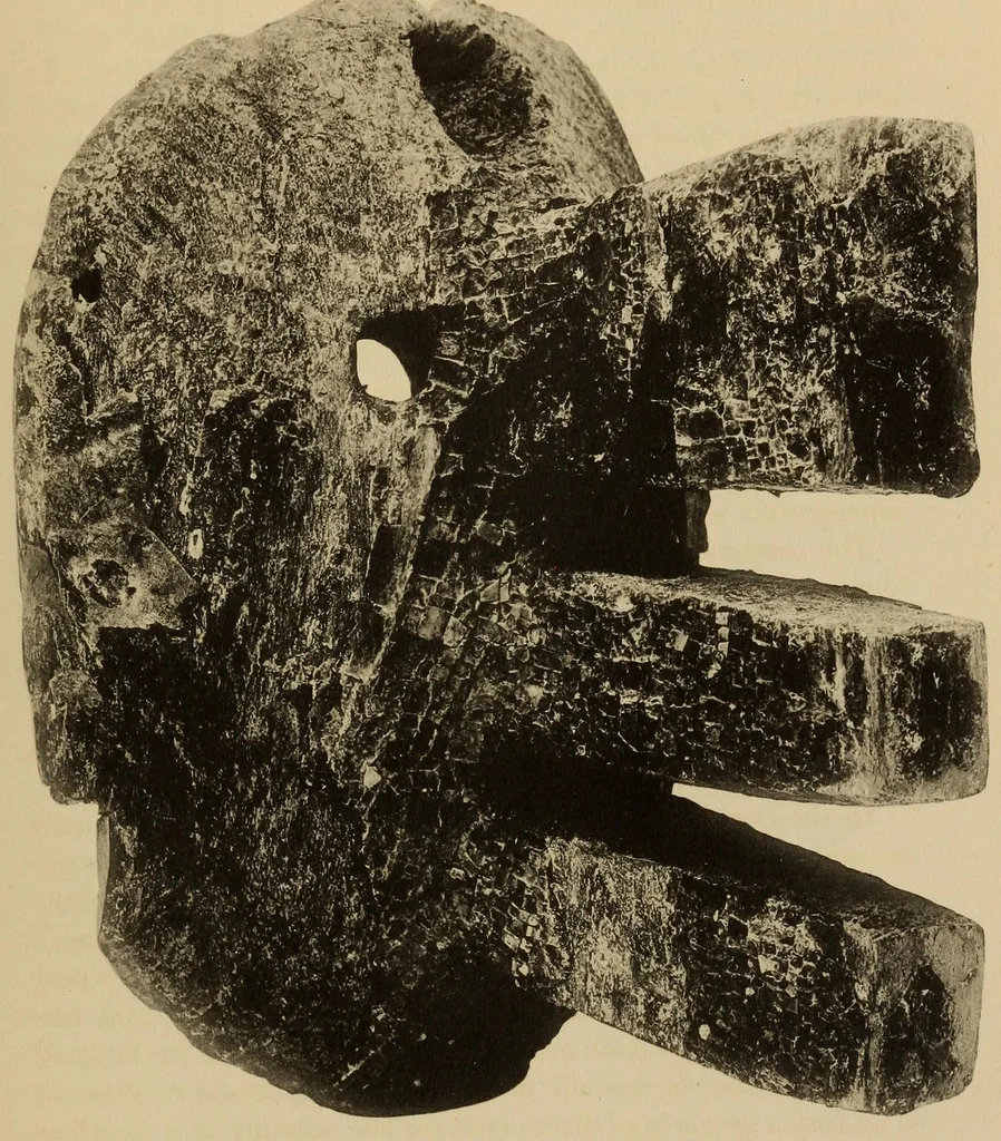 An illustration from Turquois mosaic art in ancient Mexico, 1922, leaf 103