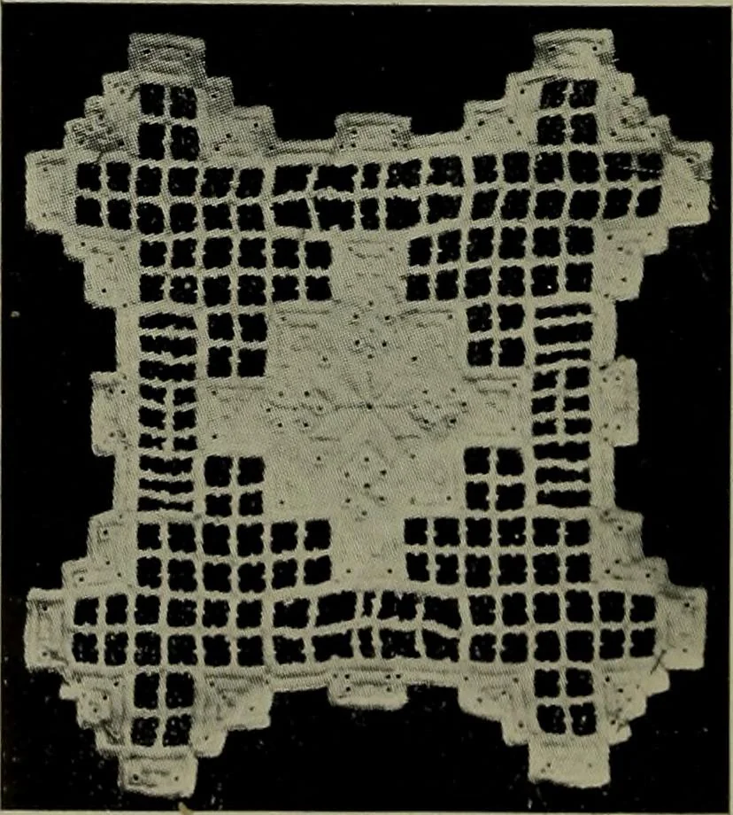 An illustration from The Twentieth century pattern book for Norwegian lace and embroidery, 1908, leaf 5