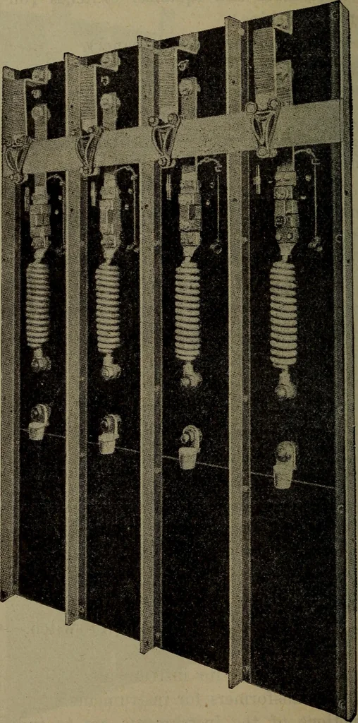 An illustration from Twentieth century hand-book for steam engineers and electricians with questions and answers; a practical non-technical treatise .., 1913, leaf 1265