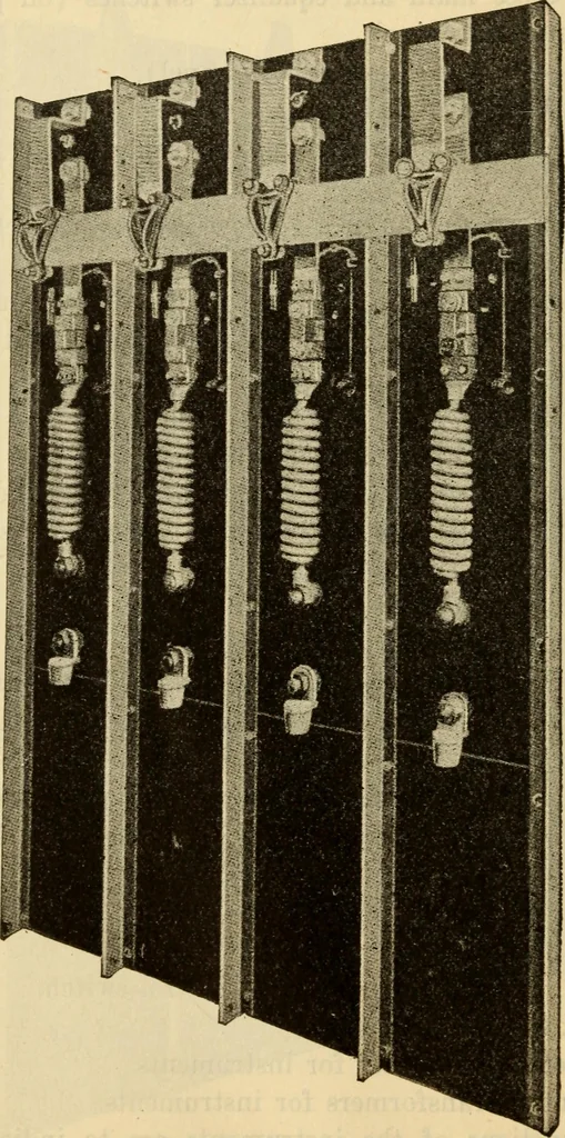An illustration from Twentieth century handbook for steam engineers and electricians, with questions and answers; a practical nontechnical treatise .., 1916, leaf 1271