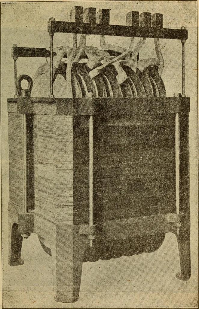 An illustration from Twentieth century handbook for steam engineers and electricians, with questions and answers; a practical nontechnical treatise on the care and management of steam engines, boilers and electric machinery, 1922, leaf 1310