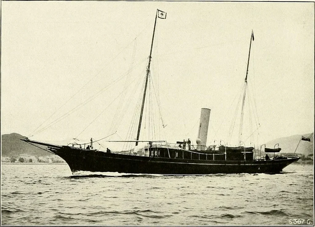 An illustration from Two centuries of shipbuilding by the Scotts at Greenock. Partly reprinted from "Engineering", 1920, leaf 287