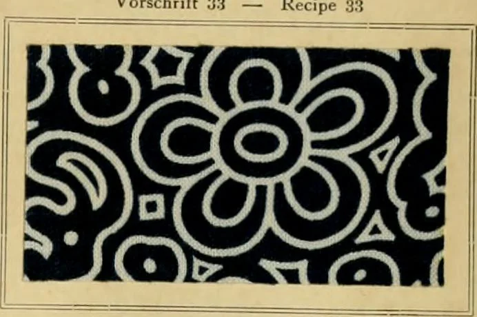 An illustration from Typfarben auf Baumwolle : gedruckt und geätzt = Standard colours on cotton : printed and discharged, 1900, leaf 60