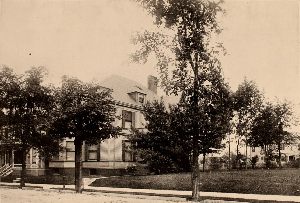 An illustration from Typical New England homes : Portland edition, 1904, leaf 14