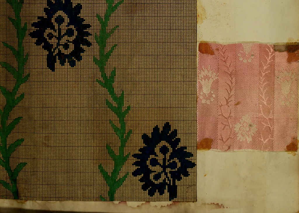 An illustration from [Un metier de fabrique, avec la dénomination des diverses objects nécessaires à la fabrication de l'étoffe, 1835, leaf 118