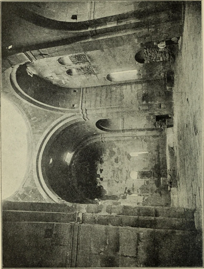 An illustration from Ursprung der christlichen Kirchenkunst, neue Tatsachen und Grundsätze der Kunstforschung, erörtert von Josef Strzygowski. Deutsche, vermehrte Originalausgabe, 1920, leaf 223
