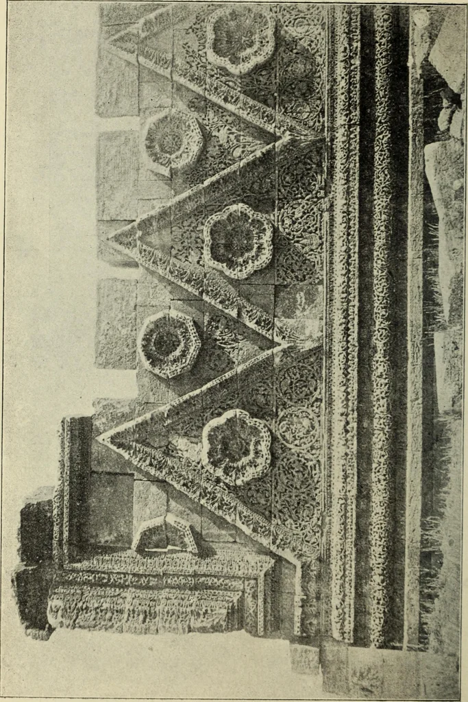 An illustration from Ursprung der christlichen Kirchenkunst, neue Tatsachen und Grundsätze der Kunstforschung, erörtert von Josef Strzygowski. Deutsche, vermehrte Originalausgabe, 1920, leaf 237