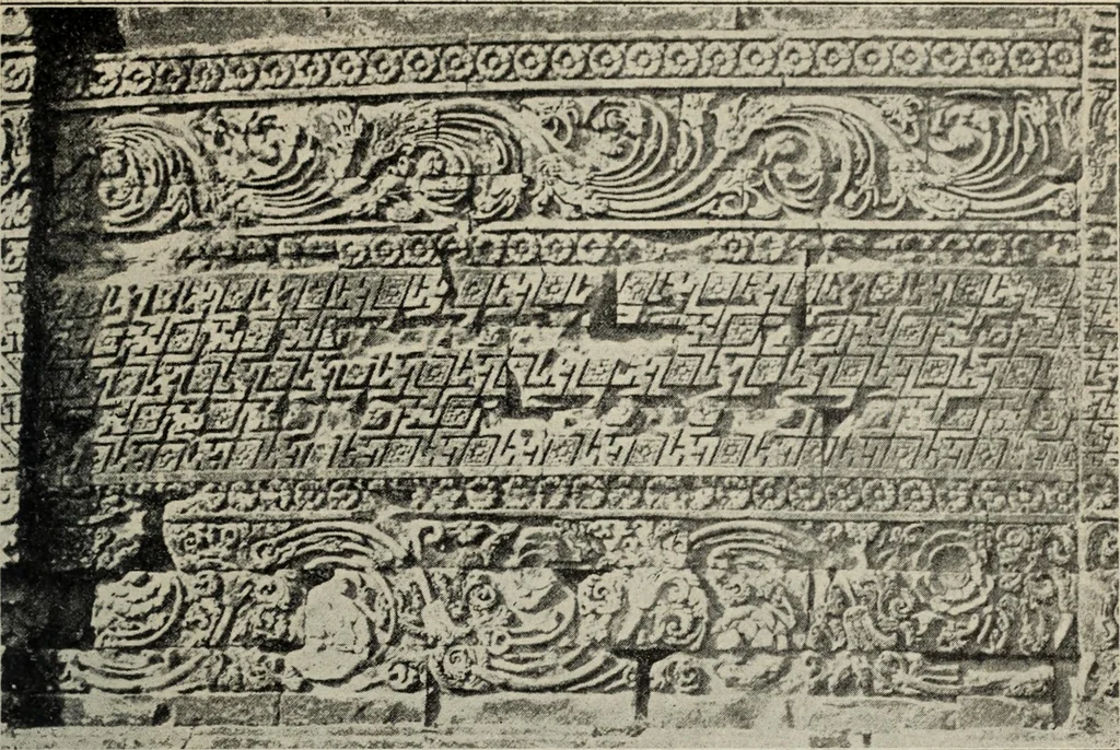 An illustration from Ursprung der christlichen Kirchenkunst, neue Tatsachen und Grundsätze der Kunstforschung, erörtert von Josef Strzygowski. Deutsche, vermehrte Originalausgabe, 1920, leaf 238