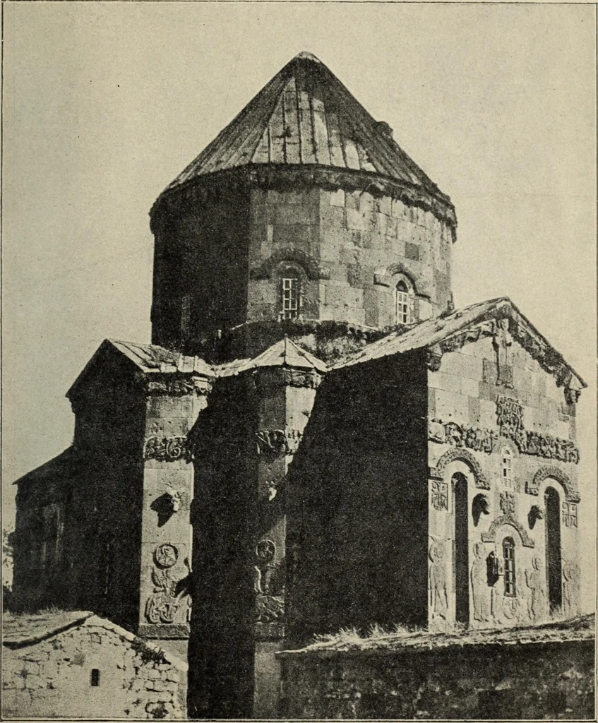 An illustration from Ursprung der christlichen Kirchenkunst, neue Tatsachen und Grundsätze der Kunstforschung, erörtert von Josef Strzygowski. Deutsche, vermehrte Originalausgabe, 1920, leaf 250