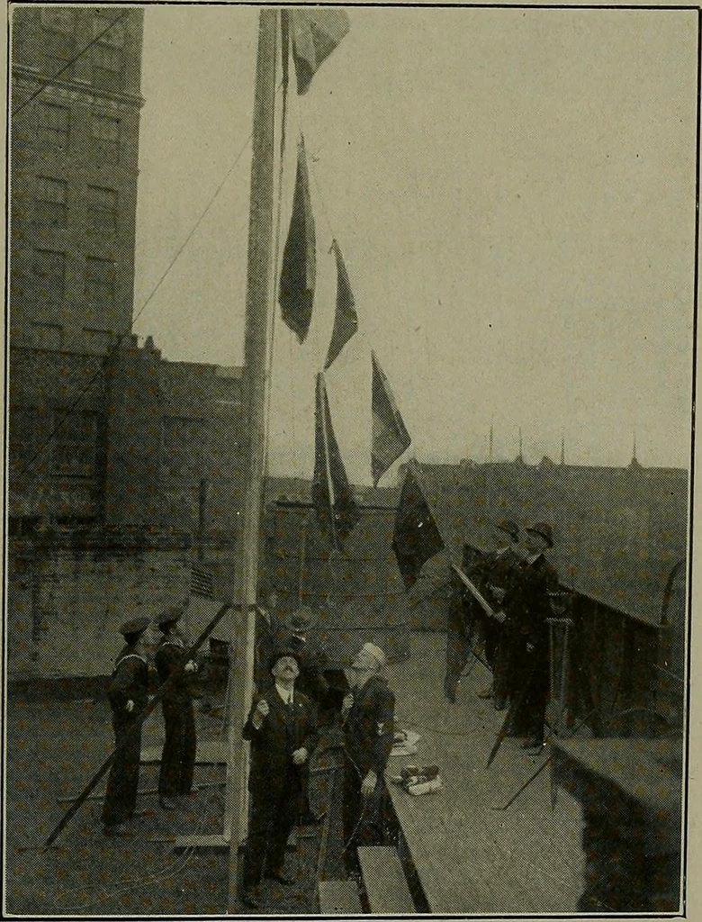 An illustration from Uttmark's guide to the United States local inspectors examination for masters and mates of ocean going steam and sailing ships, 1919, leaf 244