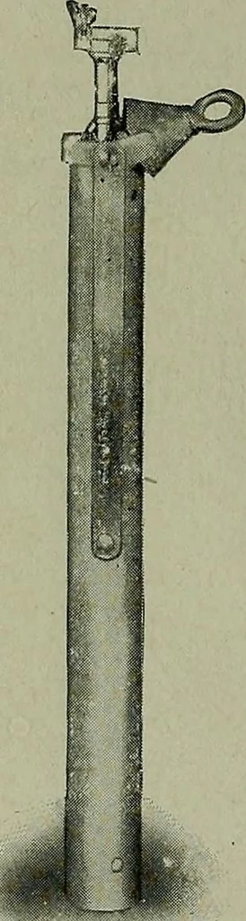 An illustration from Uttmark's guide to the United States local inspectors examination for masters and mates of ocean going steam and sailing ships, 1919, leaf 85