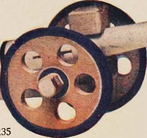 An illustration from Vantine's., 1917, leaf 7