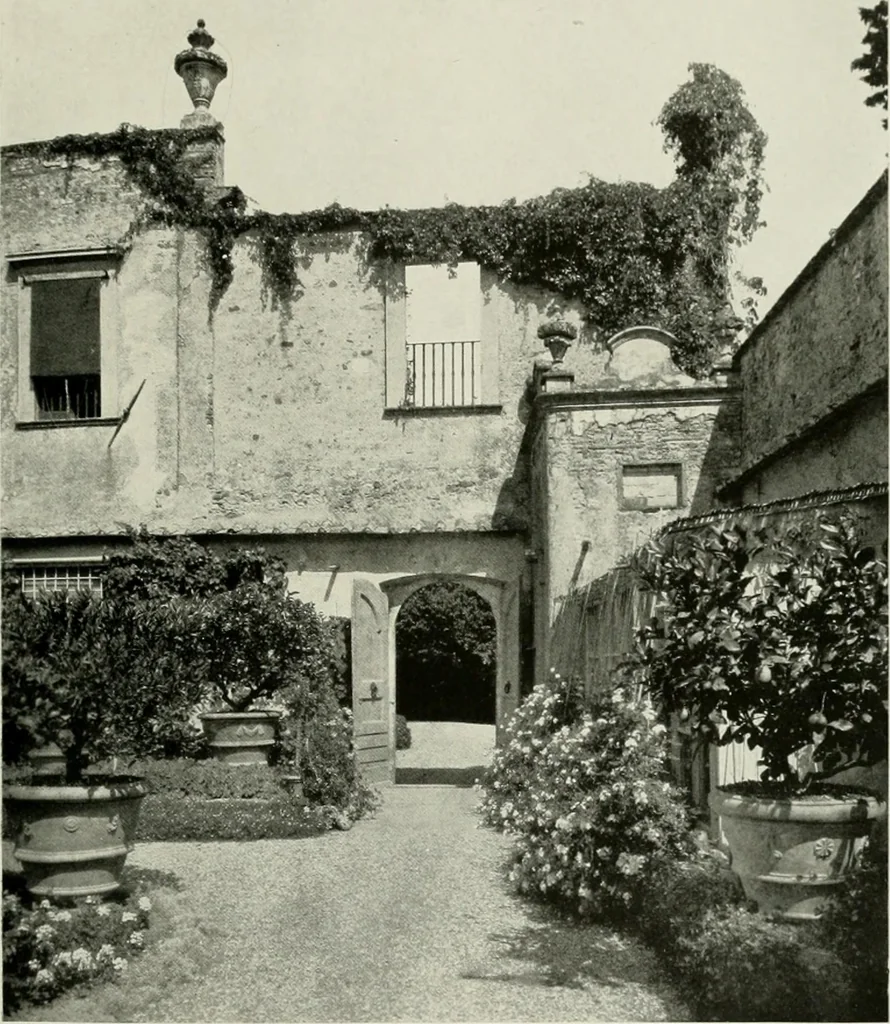 An illustration from Villas of Florence and Tuscany, 1922, leaf 100