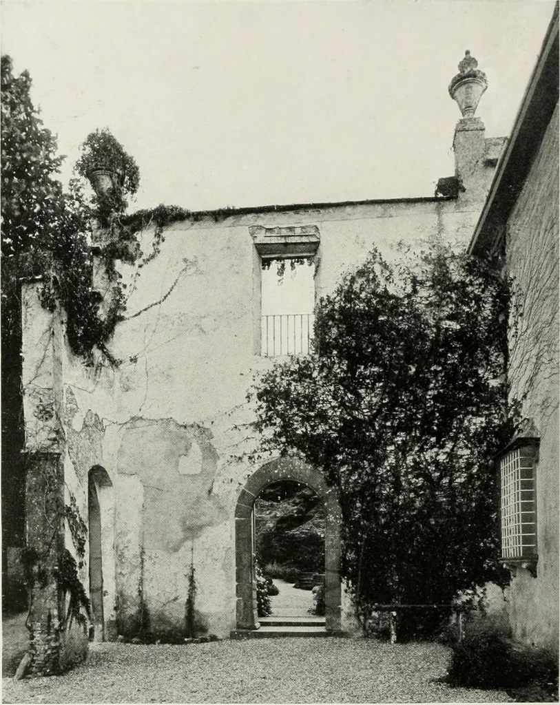 An illustration from Villas of Florence and Tuscany, 1922, leaf 101