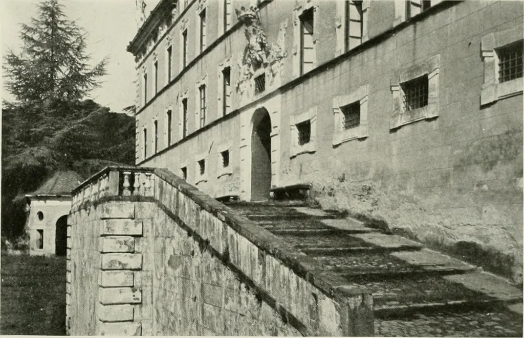 An illustration from Villas of Florence and Tuscany, 1922, leaf 400