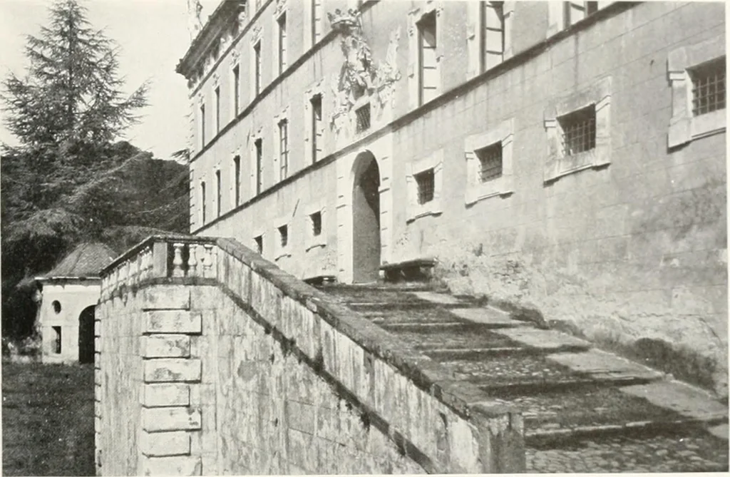 An illustration from Villas of Florence and Tuscany, 1922, leaf 400