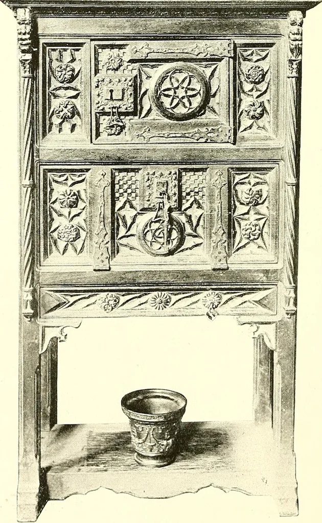 An illustration from Warings' exhibition of Italian art 1909 : furniture, bronzes, tapestries, embroideries, marbles, lace, academy pictures, 1909, leaf 33