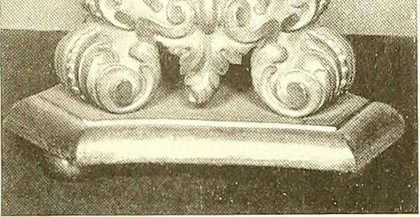 An illustration from Warings' exhibition of Italian art 1909 : furniture, bronzes, tapestries, embroideries, marbles, lace, academy pictures, 1909, leaf 44