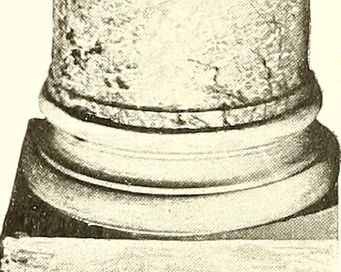 An illustration from Warings' exhibition of Italian art 1909 : furniture, bronzes, tapestries, embroideries, marbles, lace, academy pictures, 1909, leaf 66