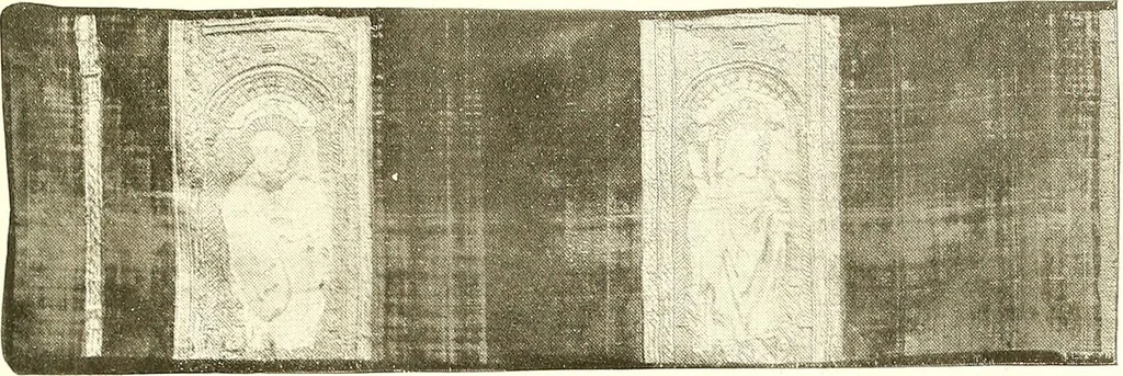 An illustration from Warings' exhibition of Italian art 1909 : furniture, bronzes, tapestries, embroideries, marbles, lace, academy pictures, 1909, leaf 84