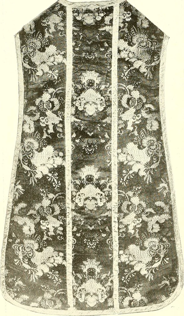 An illustration from Warings' exhibition of Italian art 1909 : furniture, bronzes, tapestries, embroideries, marbles, lace, academy pictures, 1909, leaf 91