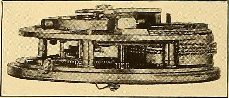 An illustration from Watches : the Paul M. Chamberlain collection at the Art Institute of Chicago, 1921, leaf 45