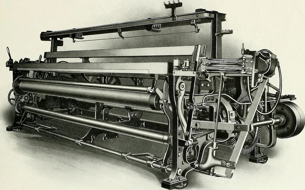 An illustration from Weaving machinery for cotton, silk, woolen, worsted and special fabrics, 1919, leaf 58