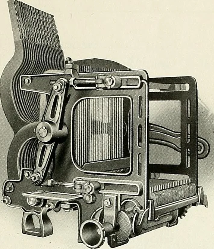 An illustration from Weaving machinery for cotton, silk, woolen, worsted and special fabrics, 1919, leaf 76