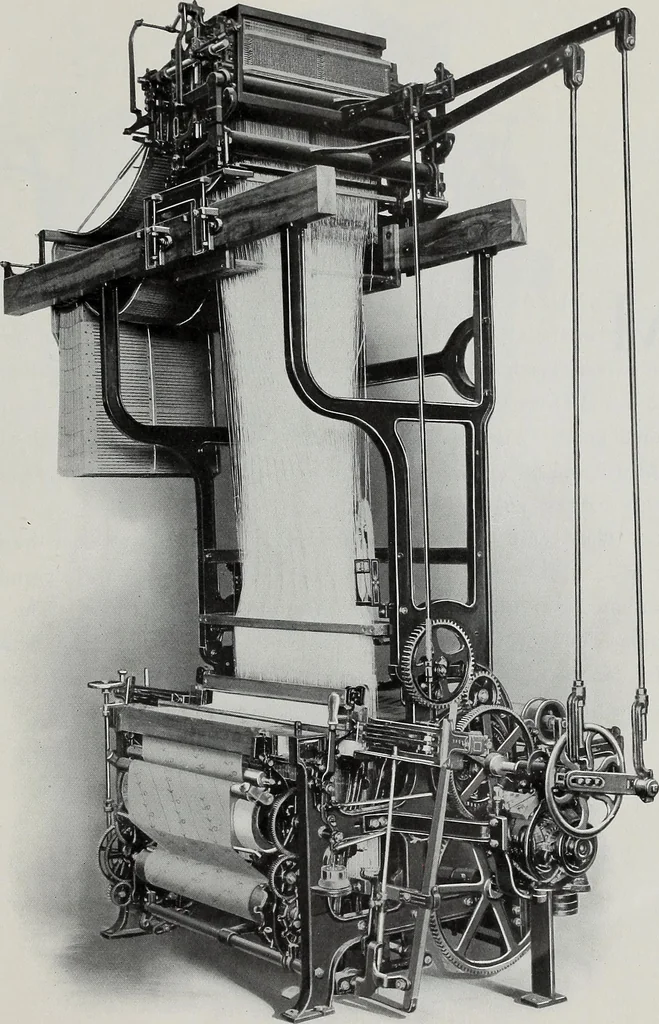 An illustration from Weaving machinery for cotton, silk, woolen, worsted and special fabrics, 1918, leaf 32