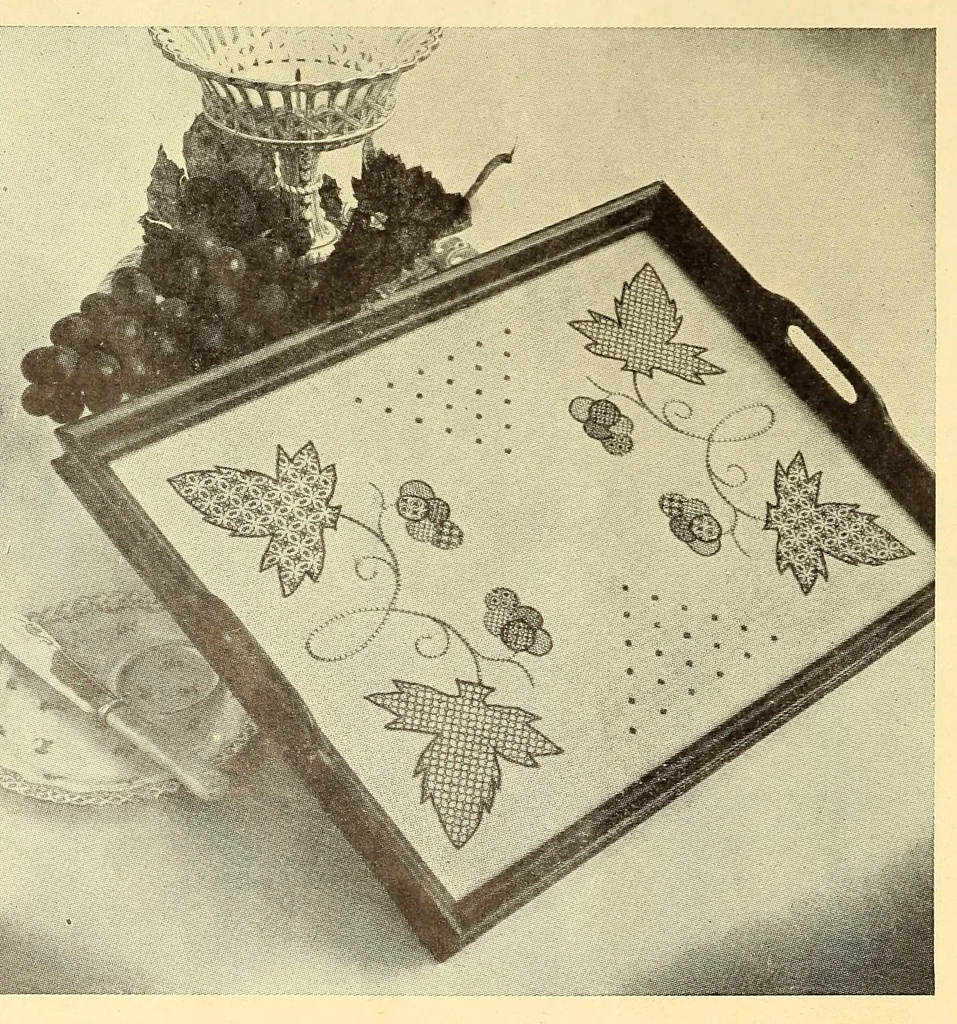 An illustration from Weldons needlework old & new, 1900, leaf 14