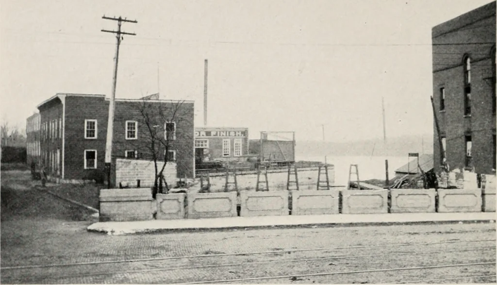An illustration from The wellbeing of Waterloo : a report to the Civic Society of Waterloo, Iowa, 1910, leaf 31