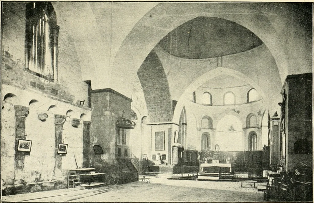 An illustration from Westfranzösische Kuppelkirchen, 1904, leaf 27