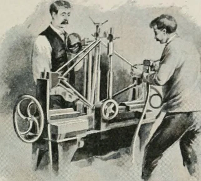 An illustration from The wonders of modern mechanism. A résumé of recent progress in mechanical, physical, and engineering science, 1896, leaf 164