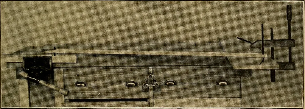 An illustration from Woodwork for the grades, for use in manual training classes; fully illustrated with three hundred half-tone engravings from actual shop practice, and many working drawings of educational shop problems, 1913, leaf 120