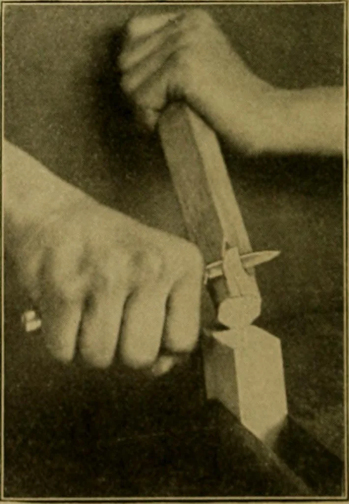 An illustration from Woodwork for the grades, for use in manual training classes; fully illustrated with three hundred half-tone engravings from actual shop practice, and many working drawings of educational shop problems, 1913, leaf 155