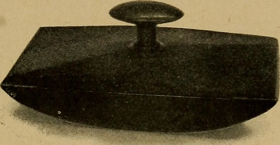 An illustration from Woodwork for the grades, for use in manual training classes; fully illustrated with three hundred half-tone engravings from actual shop practice, and many working drawings of educational shop problems, 1913, leaf 192