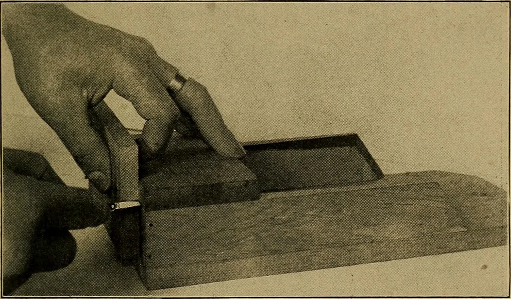 An illustration from Woodwork for the grades, for use in manual training classes; fully illustrated with three hundred half-tone engravings from actual shop practice, and many working drawings of educational shop problems, 1913, leaf 196