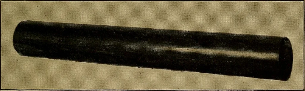 An illustration from Woodwork for the grades, for use in manual training classes; fully illustrated with three hundred half-tone engravings from actual shop practice, and many working drawings of educational shop problems, 1913, leaf 222