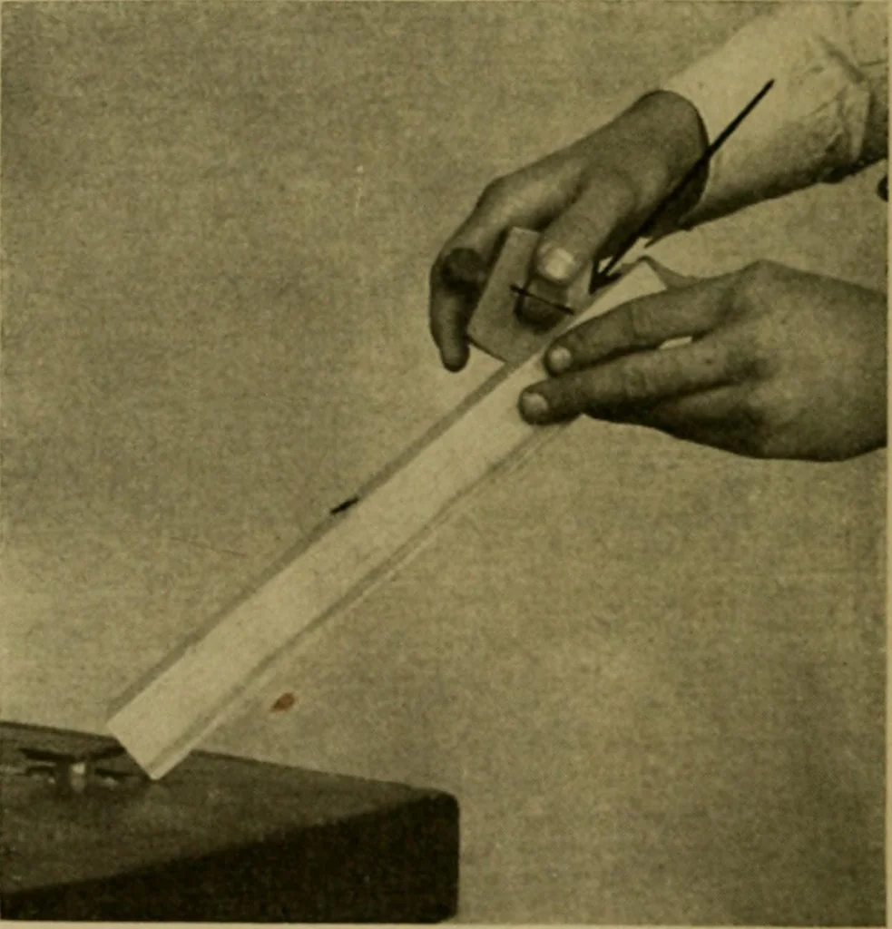 An illustration from Woodwork for the grades, for use in manual training classes; fully illustrated with three hundred half-tone engravings from actual shop practice, and many working drawings of educational shop problems, 1913, leaf 49