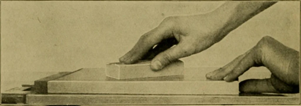 An illustration from Woodwork for the grades, for use in manual training classes; fully illustrated with three hundred half-tone engravings from actual shop practice, and many working drawings of educational shop problems, 1913, leaf 99