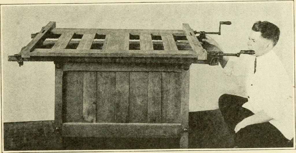 An illustration from Woodwork for secondary schools; a text-book for high schools and colleges, prevocational and elementary industrial schools, 1916, leaf 288
