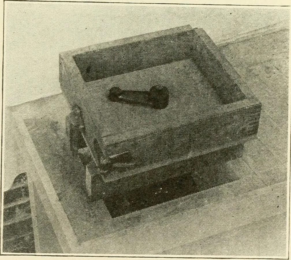 An illustration from Woodwork for secondary schools; a text-book for high schools and colleges, prevocational and elementary industrial schools, 1916, leaf 326