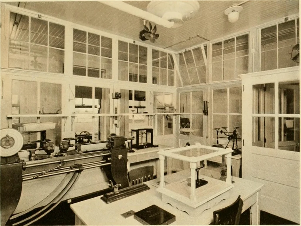 An illustration from Wool and cotton in all forms from yarn to fabric, 1921, leaf 174