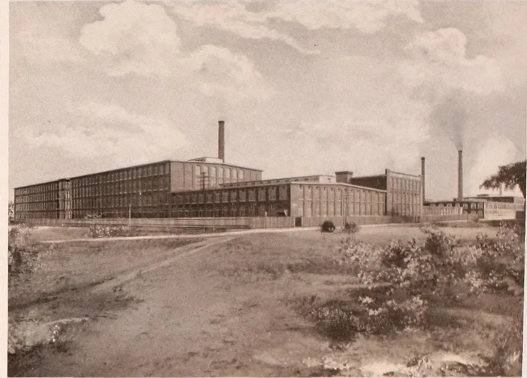An illustration from Wool and cotton in all forms from yarn to fabric, 1921, leaf 94