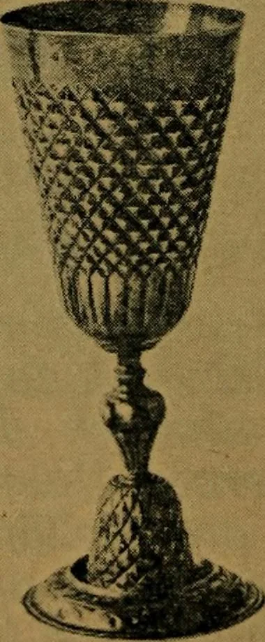 An illustration from XIV [i.e. Vierzehnter] Verbandstag Verband deutscher Juweliere, Gold- & Silberschmiede Strassburg, vom 7.-11. August 1914 : verbunden mit einer Ausstellung alter & neuer Goldschmiedearbeiten und Uhren, 1914, leaf 27