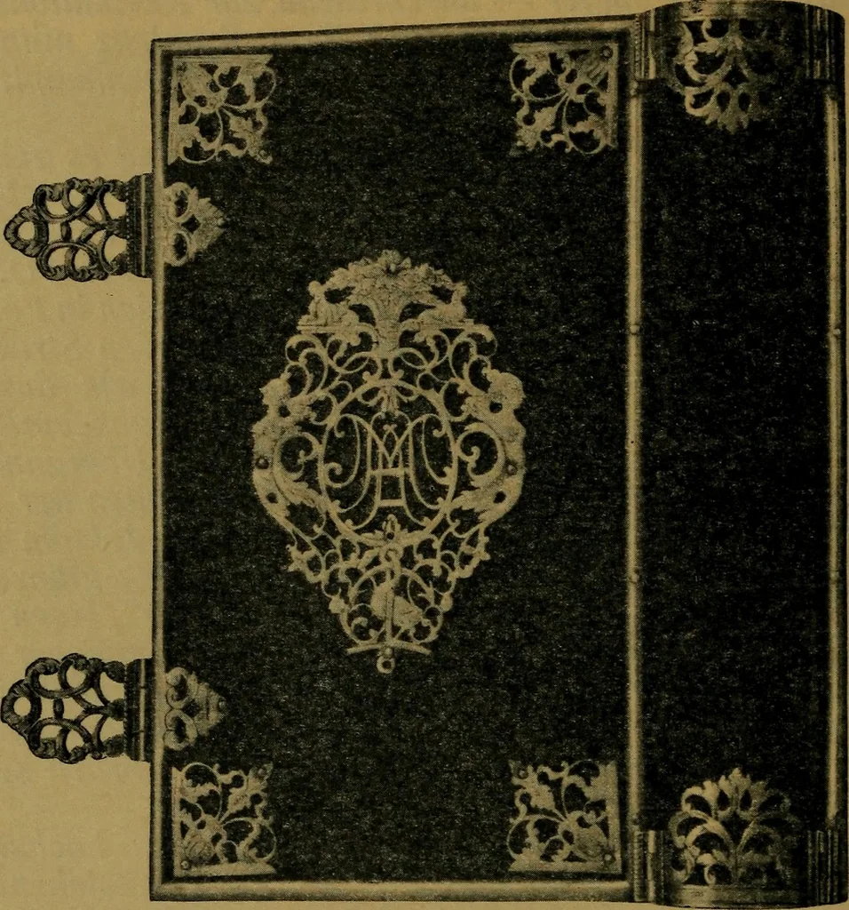 An illustration from XIV [i.e. Vierzehnter] Verbandstag Verband deutscher Juweliere, Gold- & Silberschmiede Strassburg, vom 7.-11. August 1914 : verbunden mit einer Ausstellung alter & neuer Goldschmiedearbeiten und Uhren, 1914, leaf 57